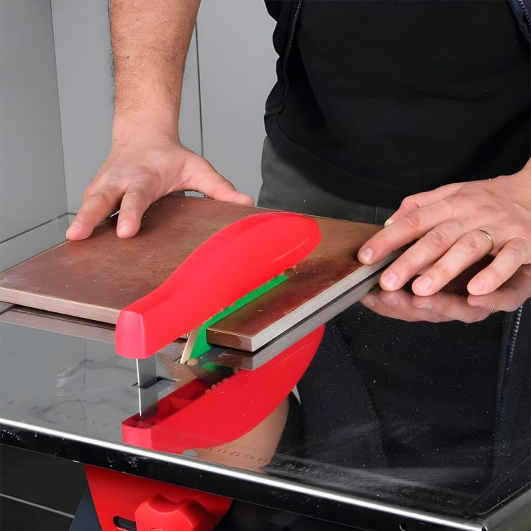Alquiler de ingletadora de cerámica portátil