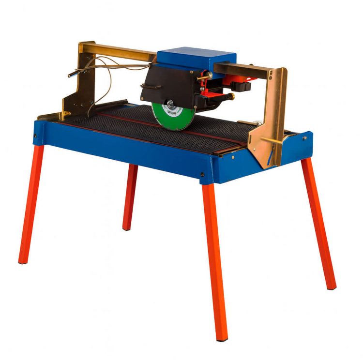Alquiler de tronzadora de material de construcción